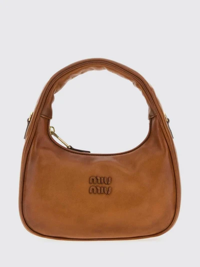 womans handbag