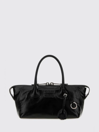 womans handbag