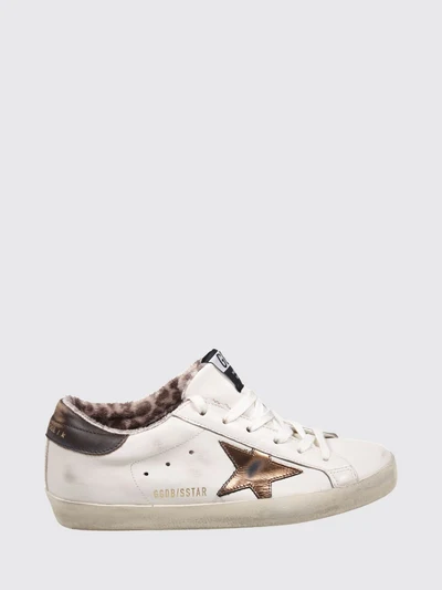 womans sneakers