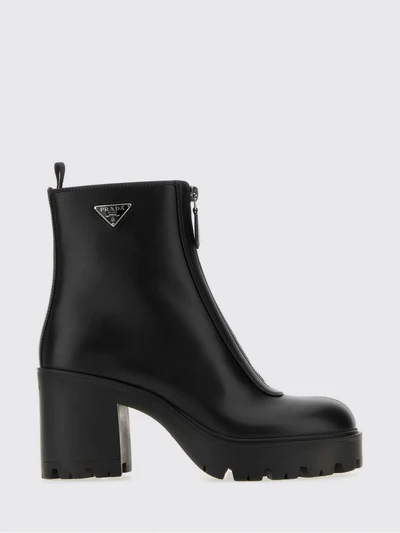 womans boots