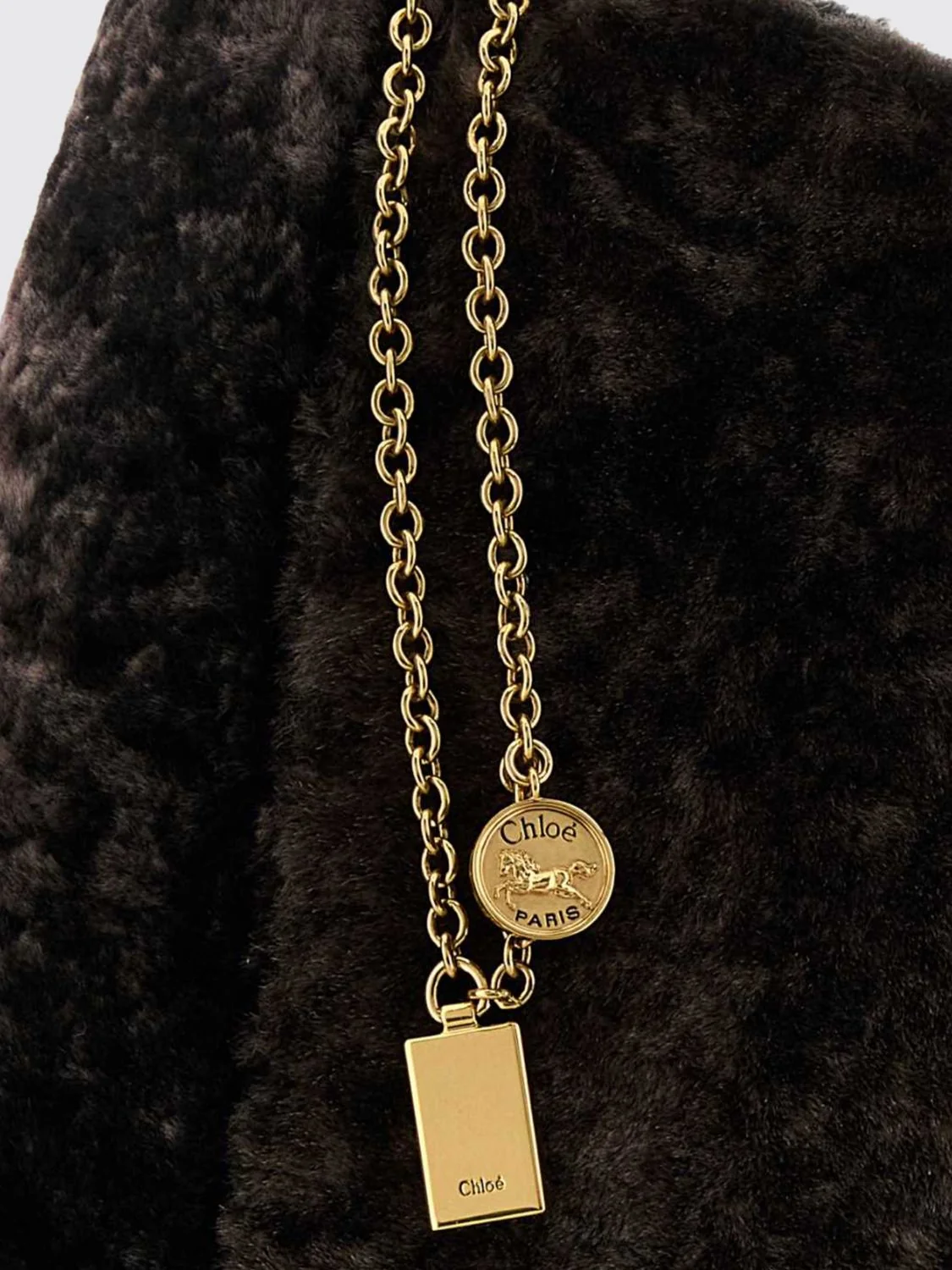 spin shearling tote bag chloé with double handle and metal logo