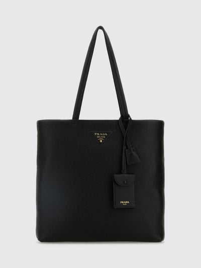 womans tote bag