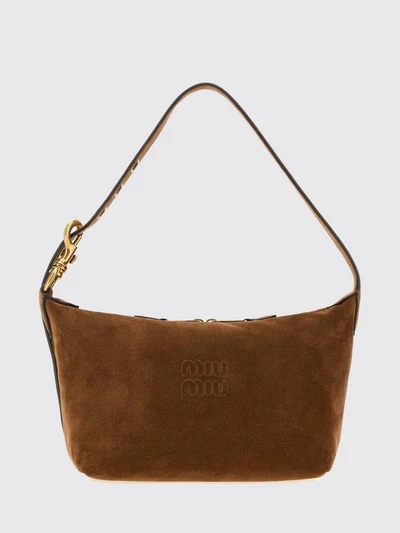 womans shoulder bag