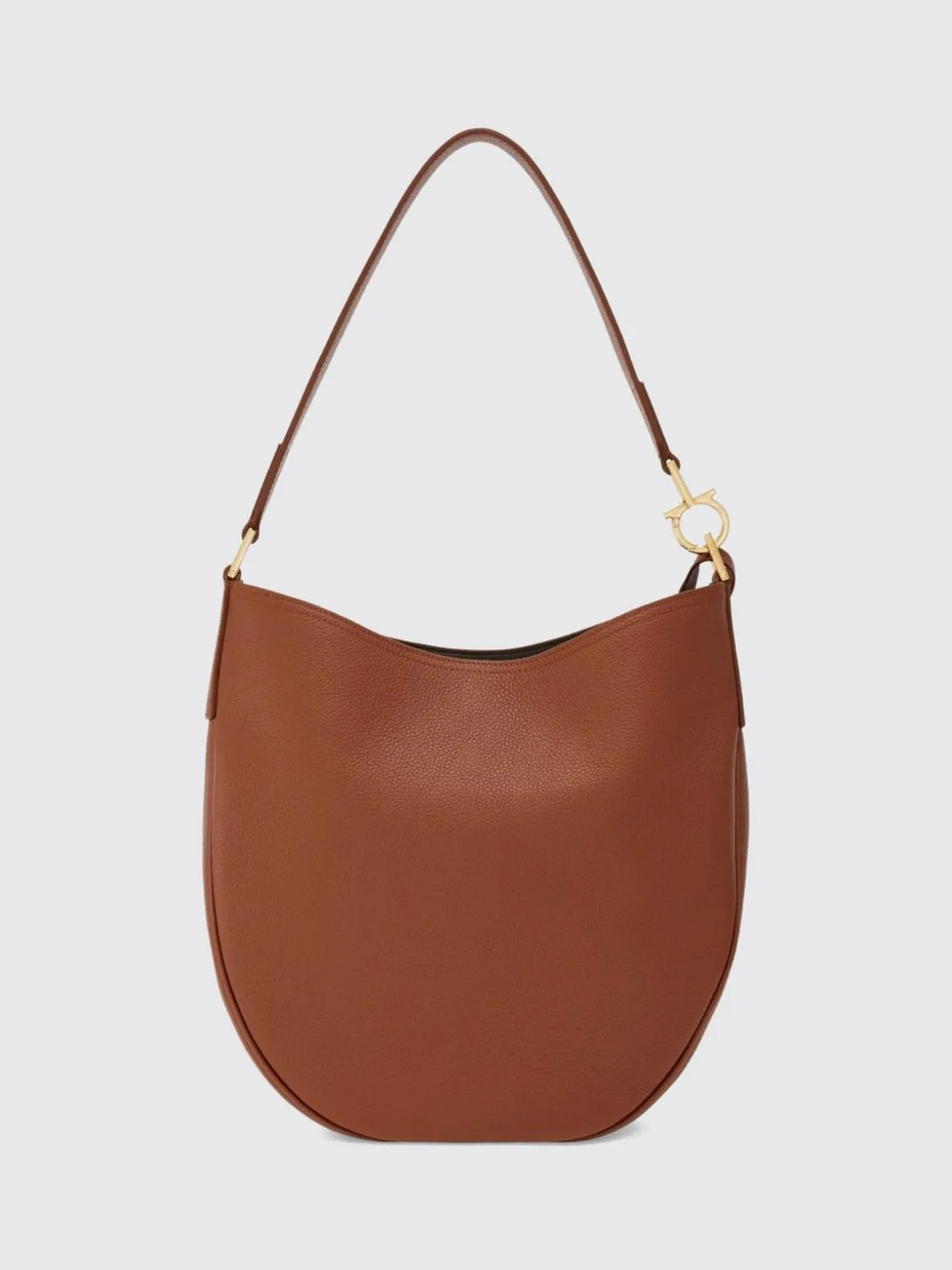 woman's shoulder bag