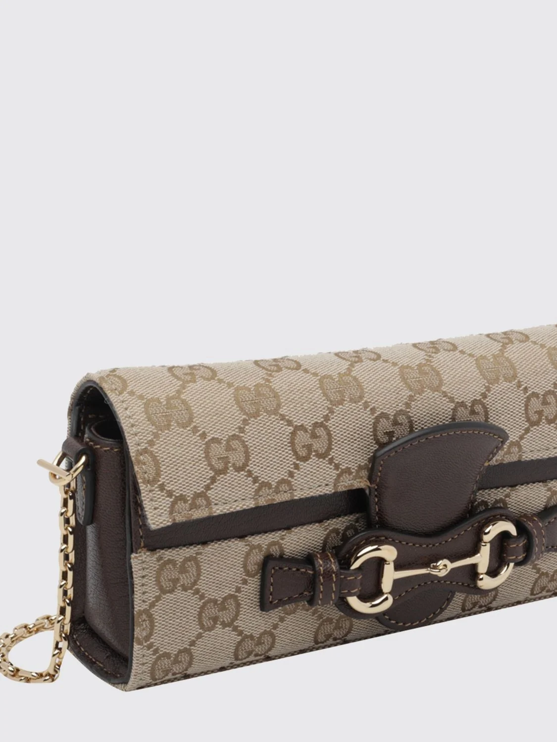 woman's wallet