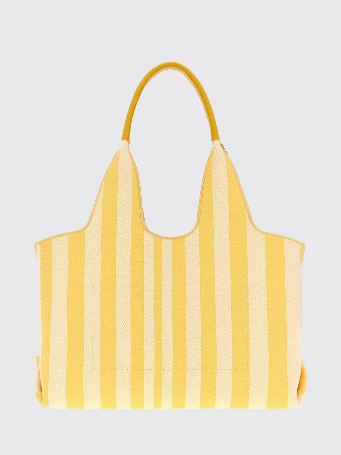woman's handbag chloé