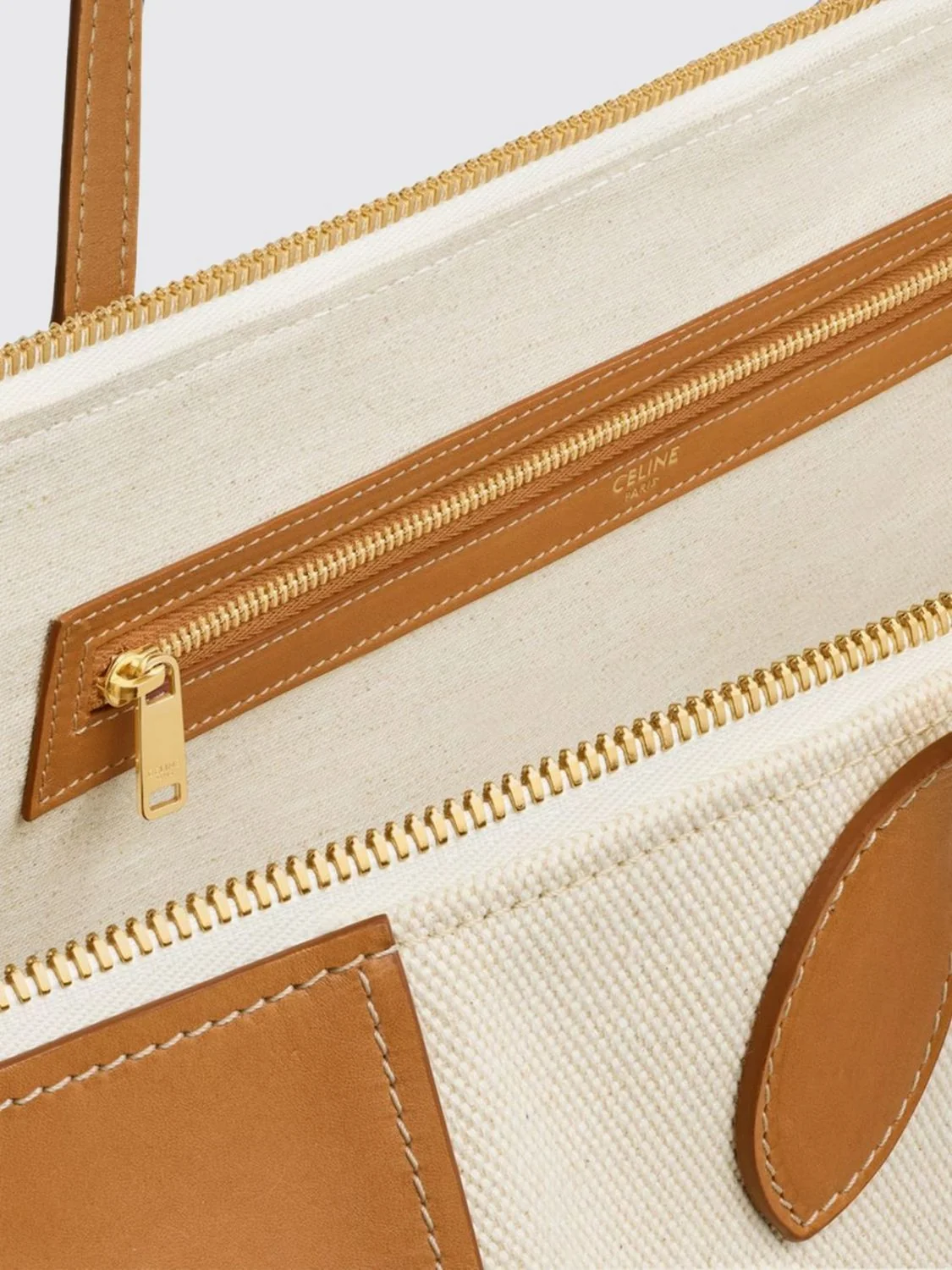 woman's shoulder bag