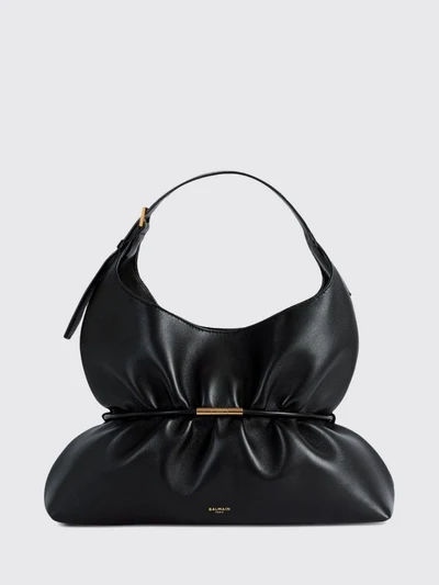 womans handbag