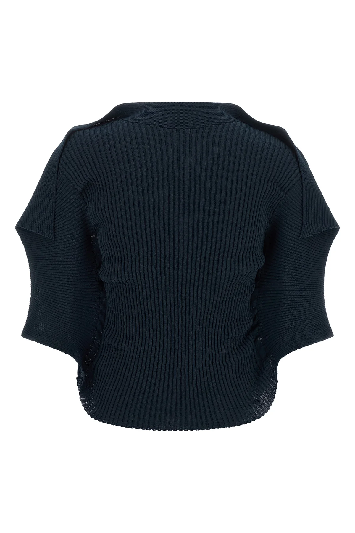 ISSEY MIYAKE 2 the prance top issey miyake redefines volumes through rigorous vertical pleats