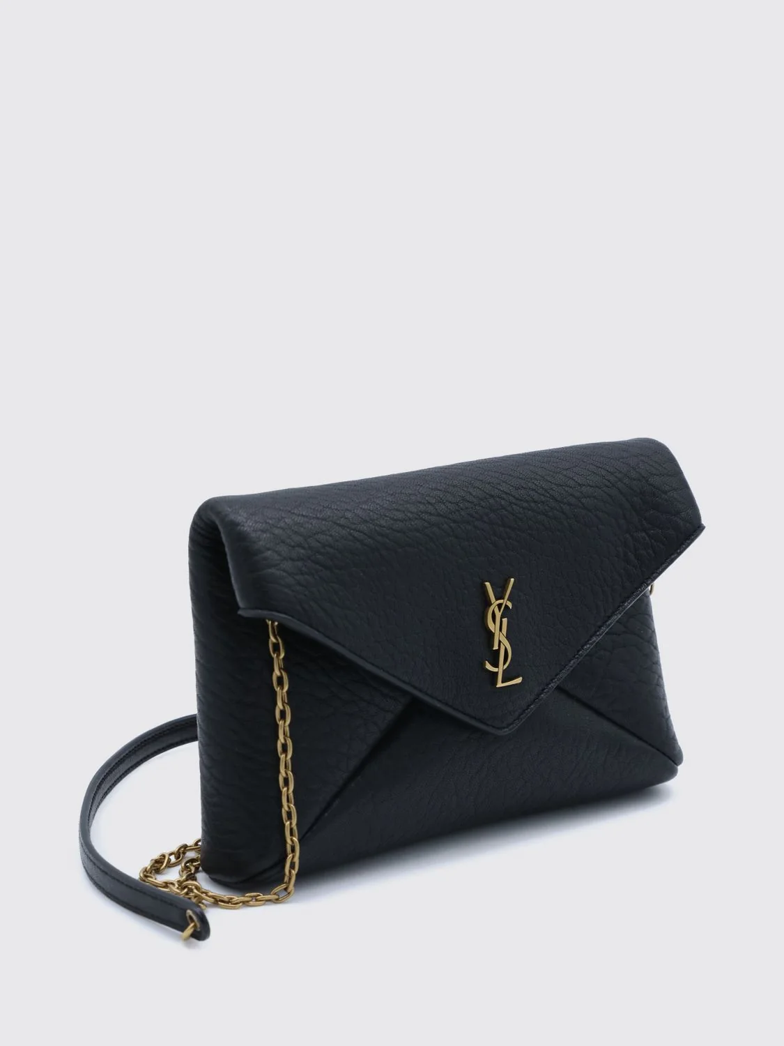 woman's shoulder bag