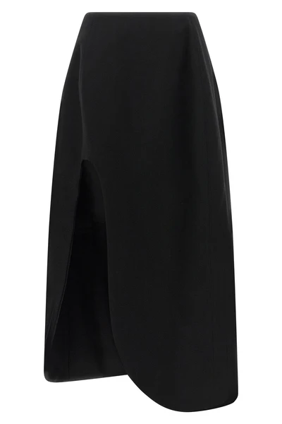 the jil sander skirt redefines the codes of contemporary tailoring through a scu