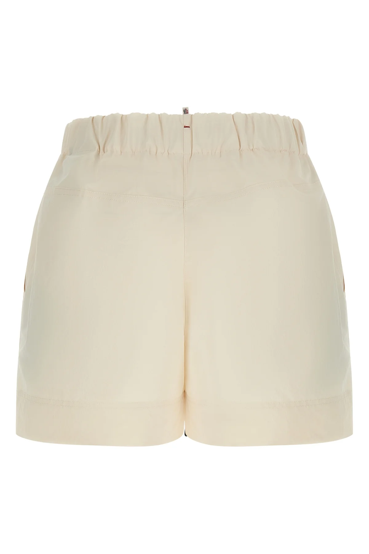 water-repellent technique froissé shorts