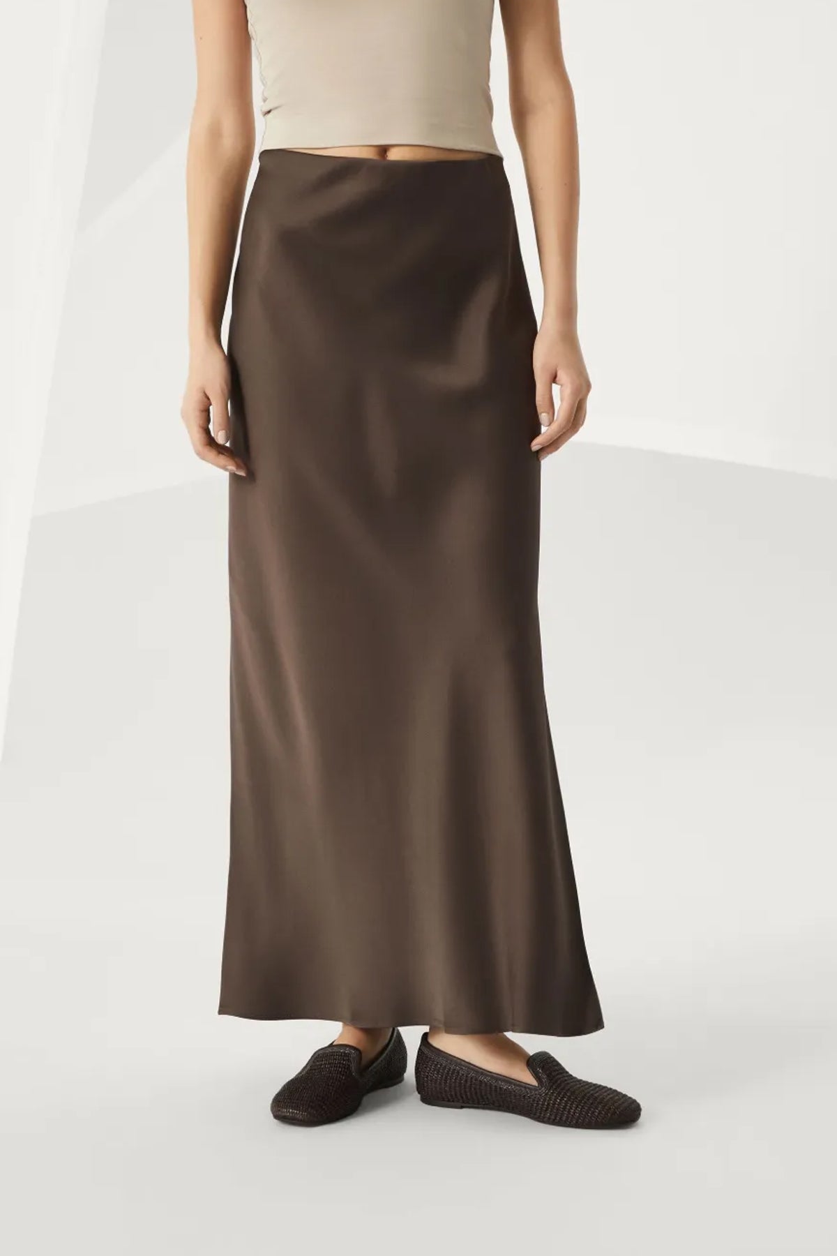 BRUNELLO CUCINELLI 40 long skirt in viscose blend