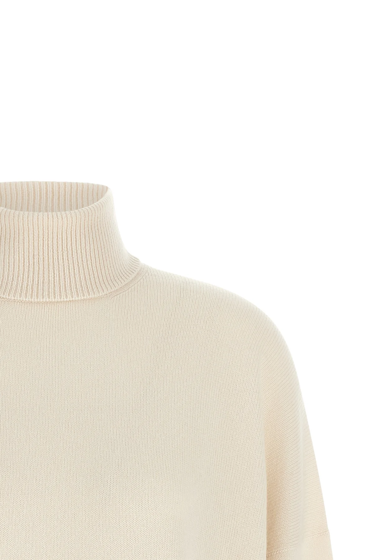 the brunello cucinelli jersey redefines the concept of everyday luxury through a