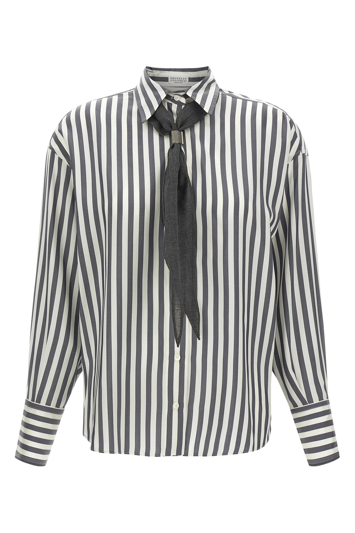 the brunello cucinelli pure silk shirt reinterprets the codes of classic tailori