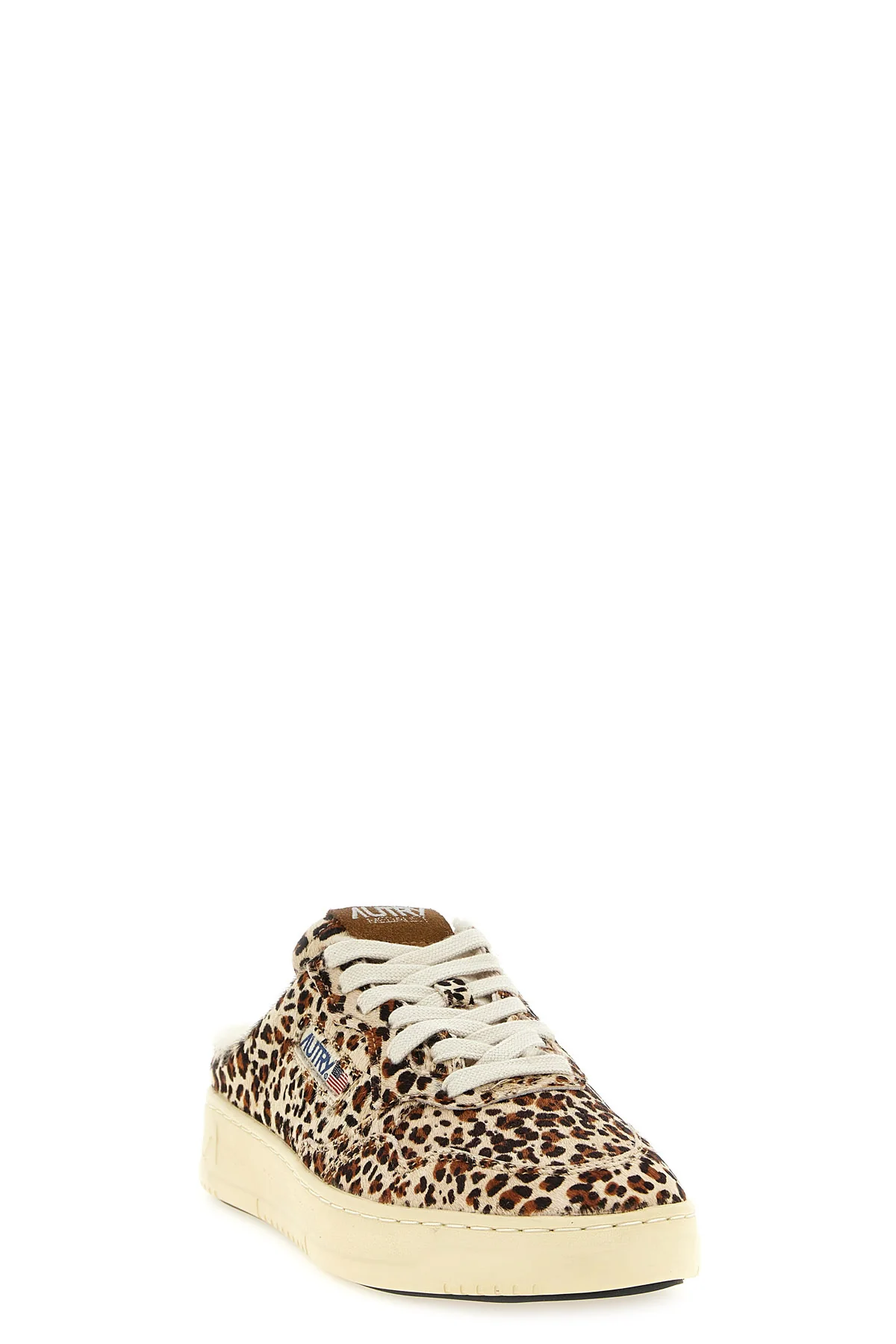AUTRY 36 the mule-inspired sneaker autry medalist easeknit reinterprets the brands ico