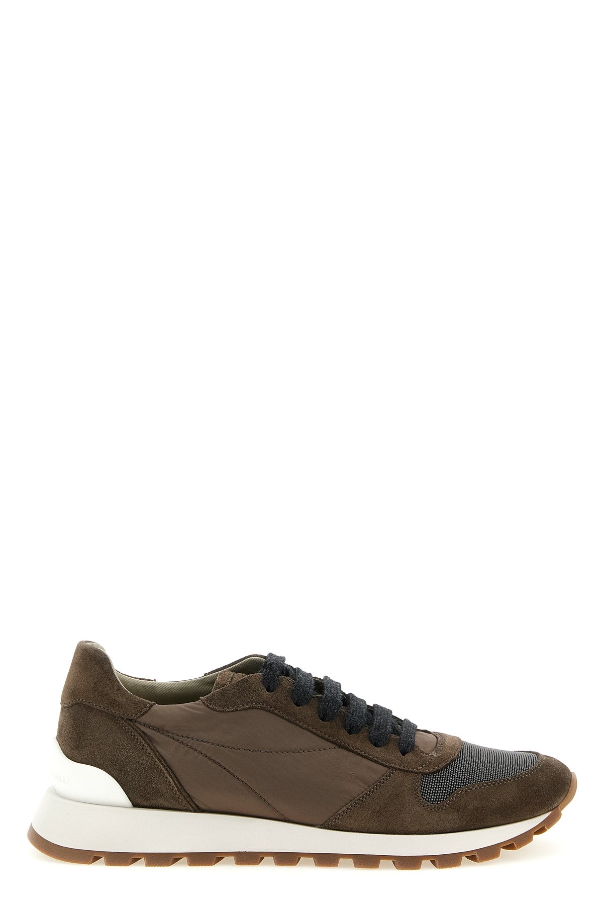 active sneakers in tone-on-tone techno and suede fabric