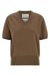the extreme cashmere n°490 martina short-sleeved sweater stands out for its re
