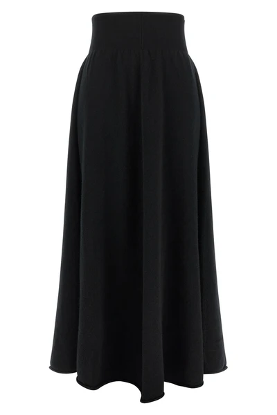 the long extreme cashmere n°498 grace short skirt defines contemporary knitwea