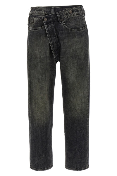 crossover jeans in delavé cotton denim