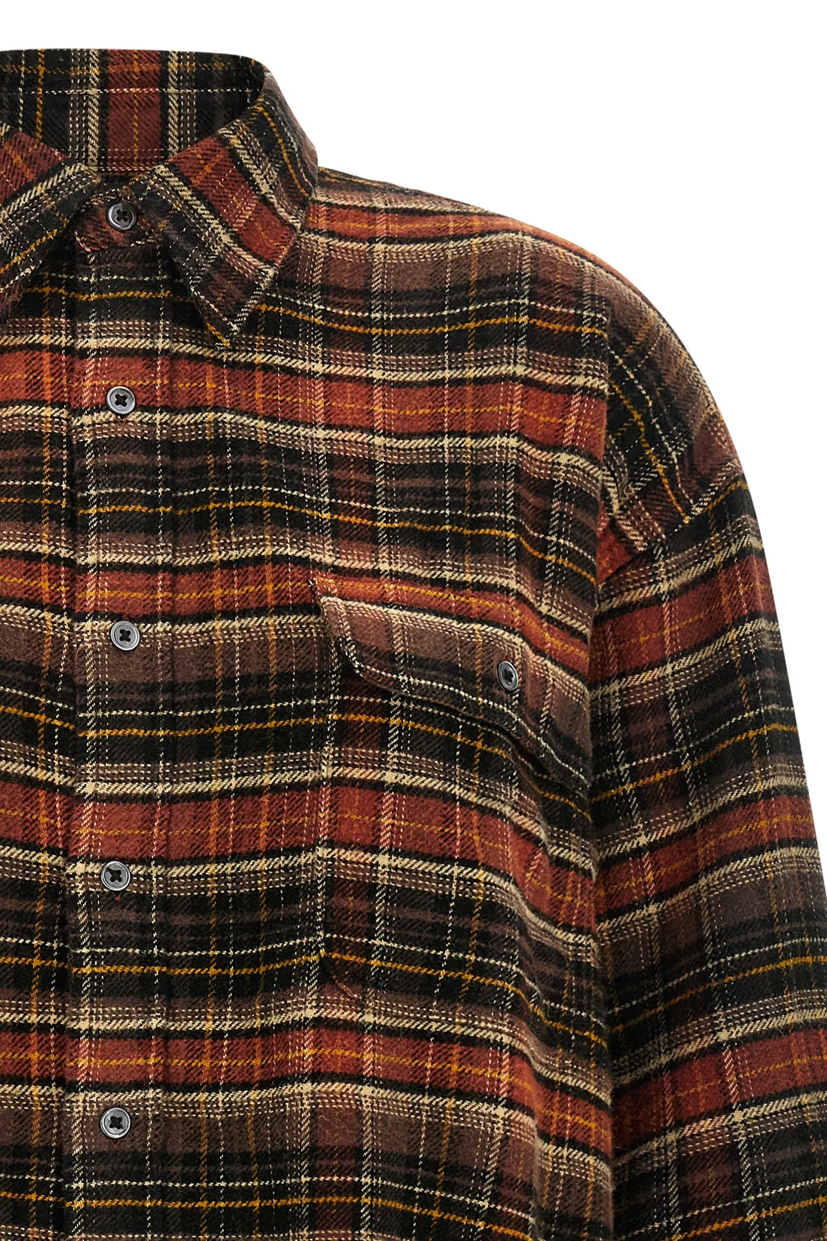 the r13 boyfriend shirt redefines the codes of the male wardrobe through a bol