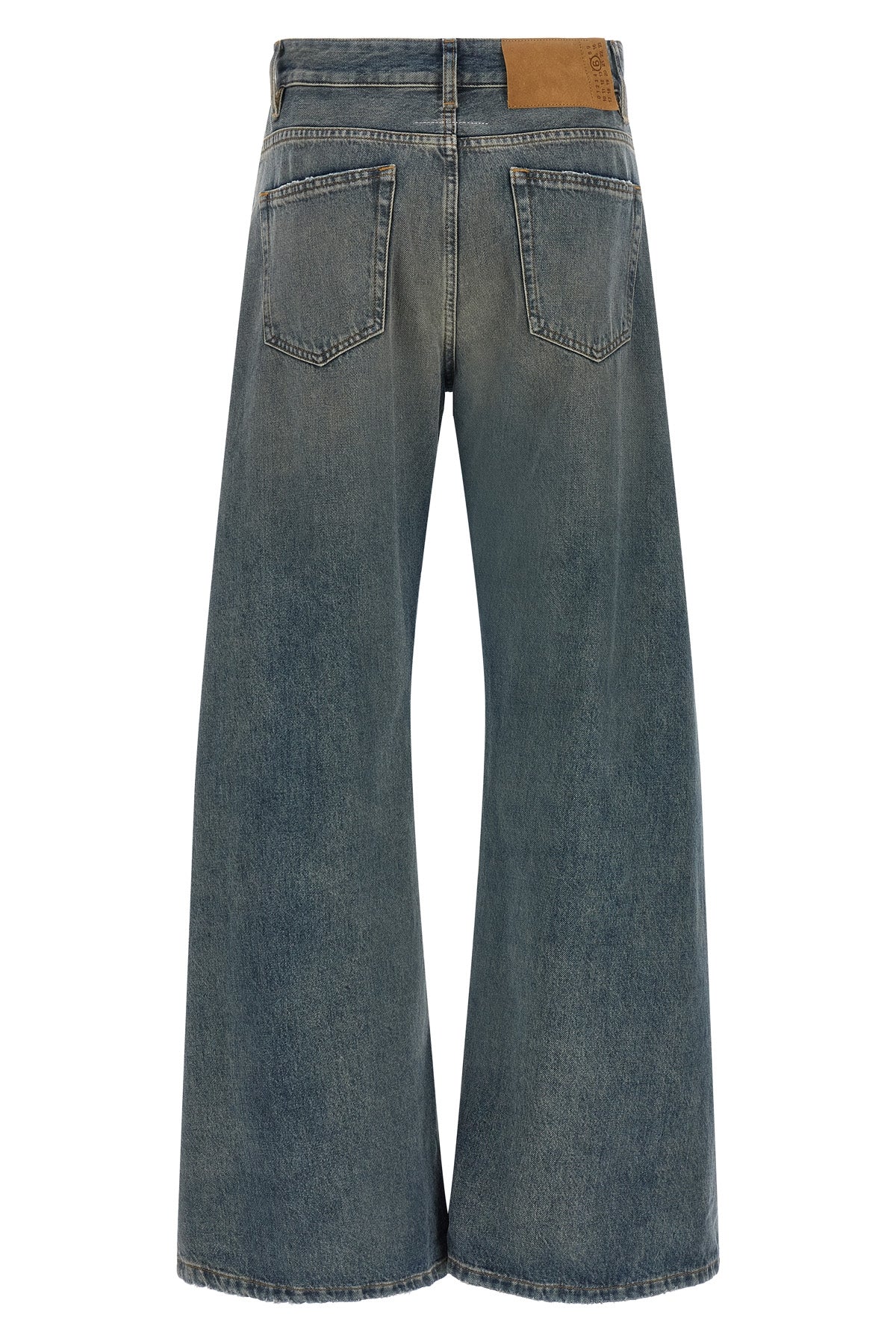 maison margiela mm6 jeans feature a wide-leg silhouette characterized by exagger