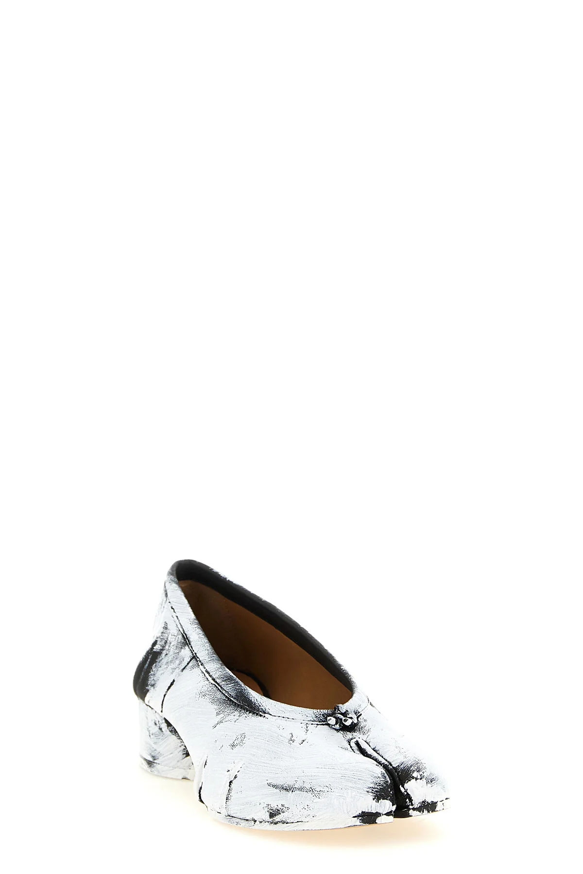 MAISON MARGIELA 36 the maison margiela tabi ballet flats in fine lambskin are distinguished by thei
