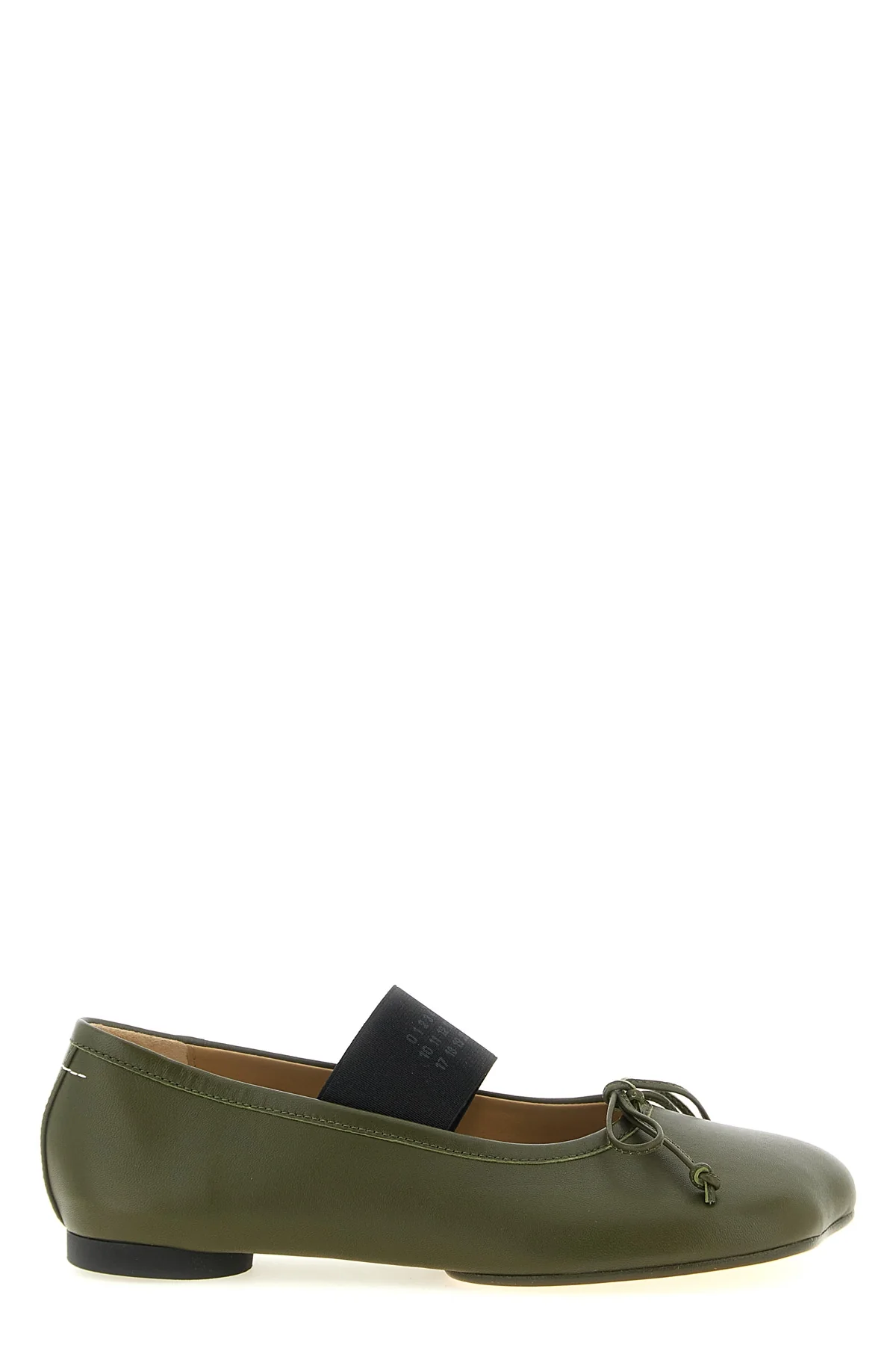 MM6 37 maison margiela mm6 ballet flats redefine the codes of classic footwear through