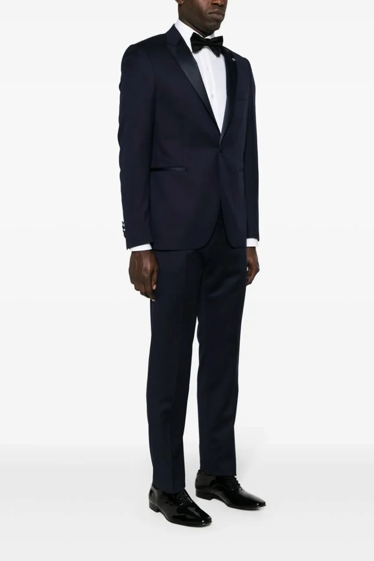 TAGLIATORE 48 super 110s wool tuxedo suit