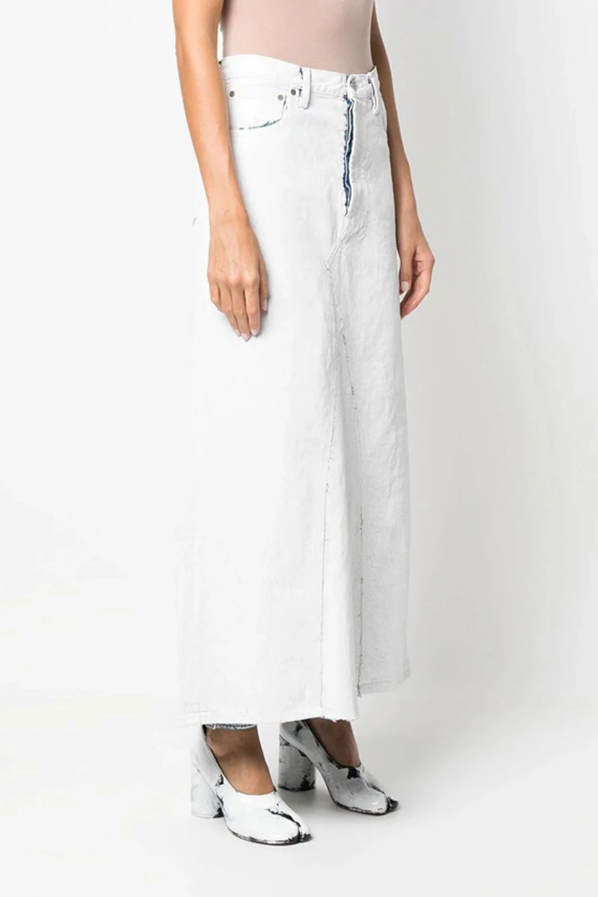 bianchetto denim cotton skirt covered in white paint