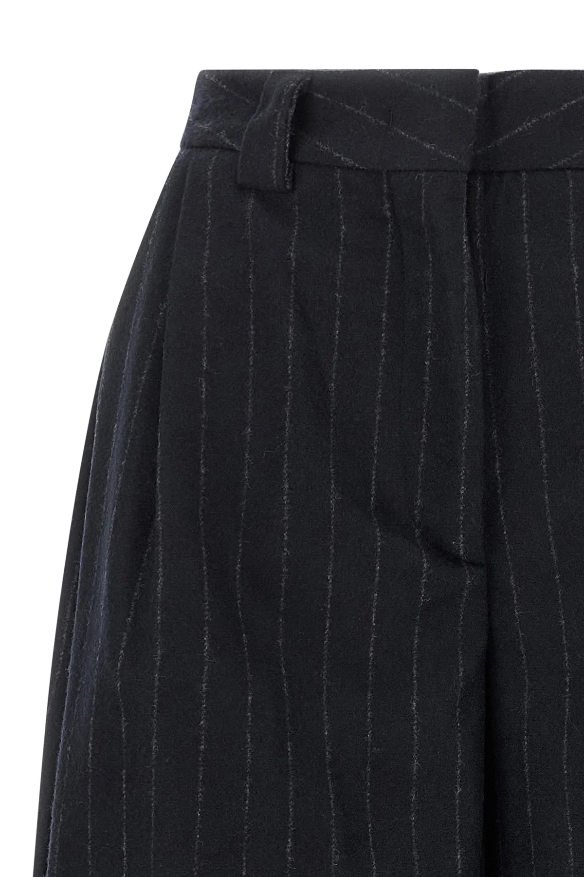 thelatest dakota bermuda shorts redefine the codes of contemporary tailoring t