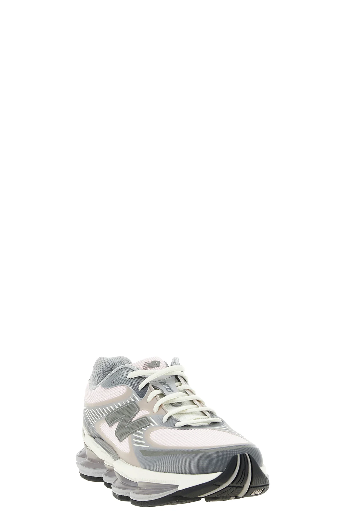 NEW BALANCE 8.5 2000 mesh sneakers