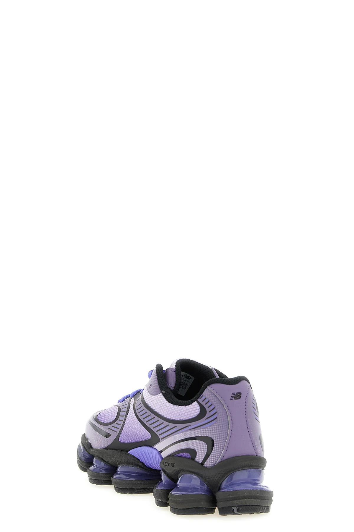 2000 mesh sneakers