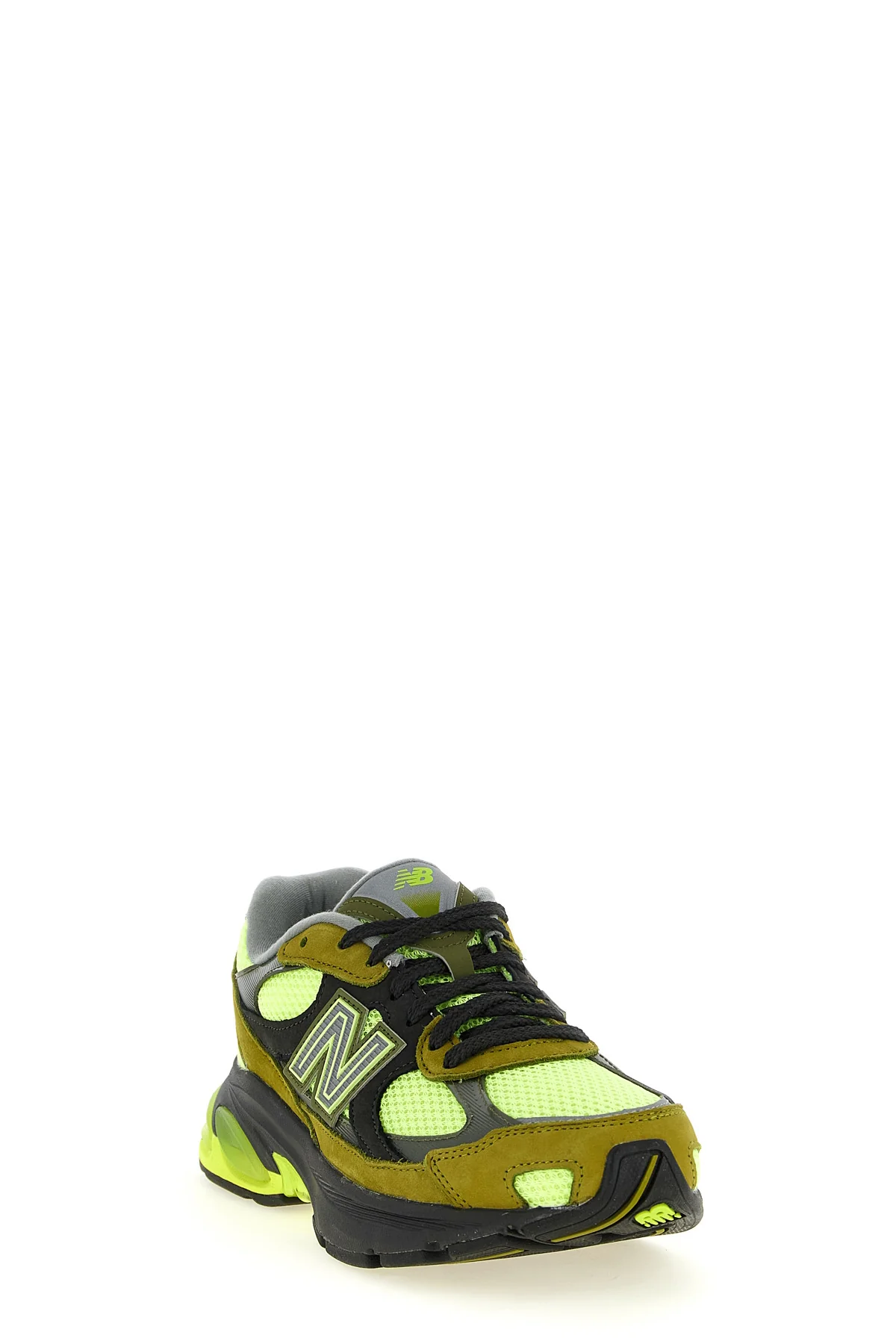 2010 mesh and suede sneakers