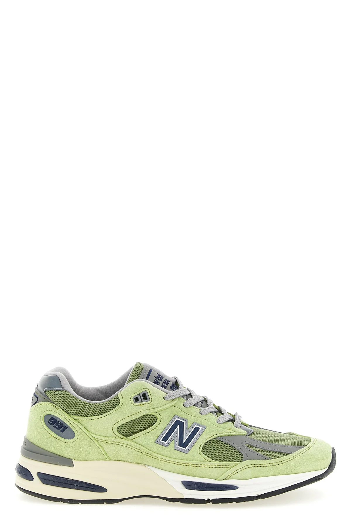 NEW BALANCE 9 new balance made in uk 991v2 sneakers set a new standard of technical excellen