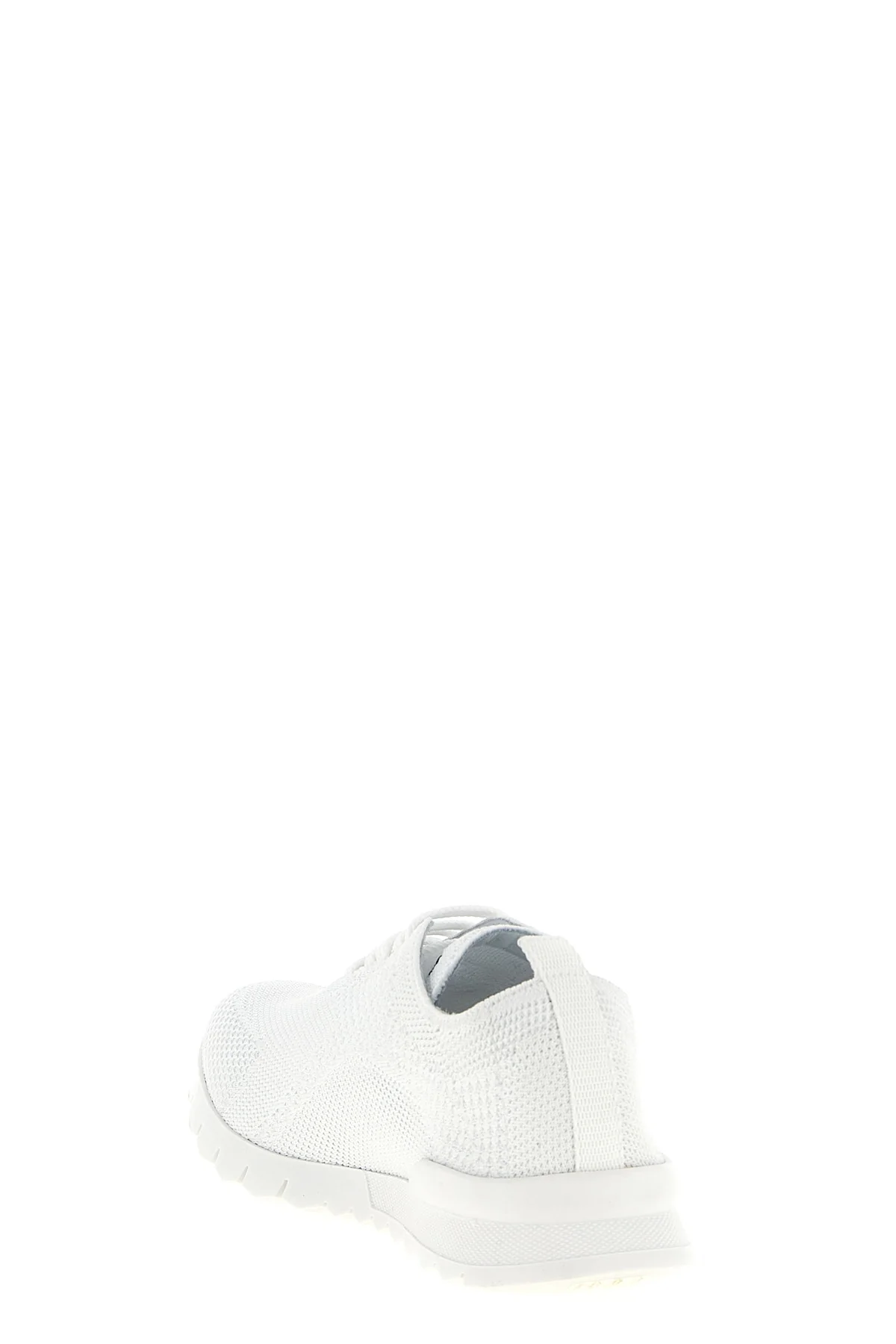 fits sneakers
