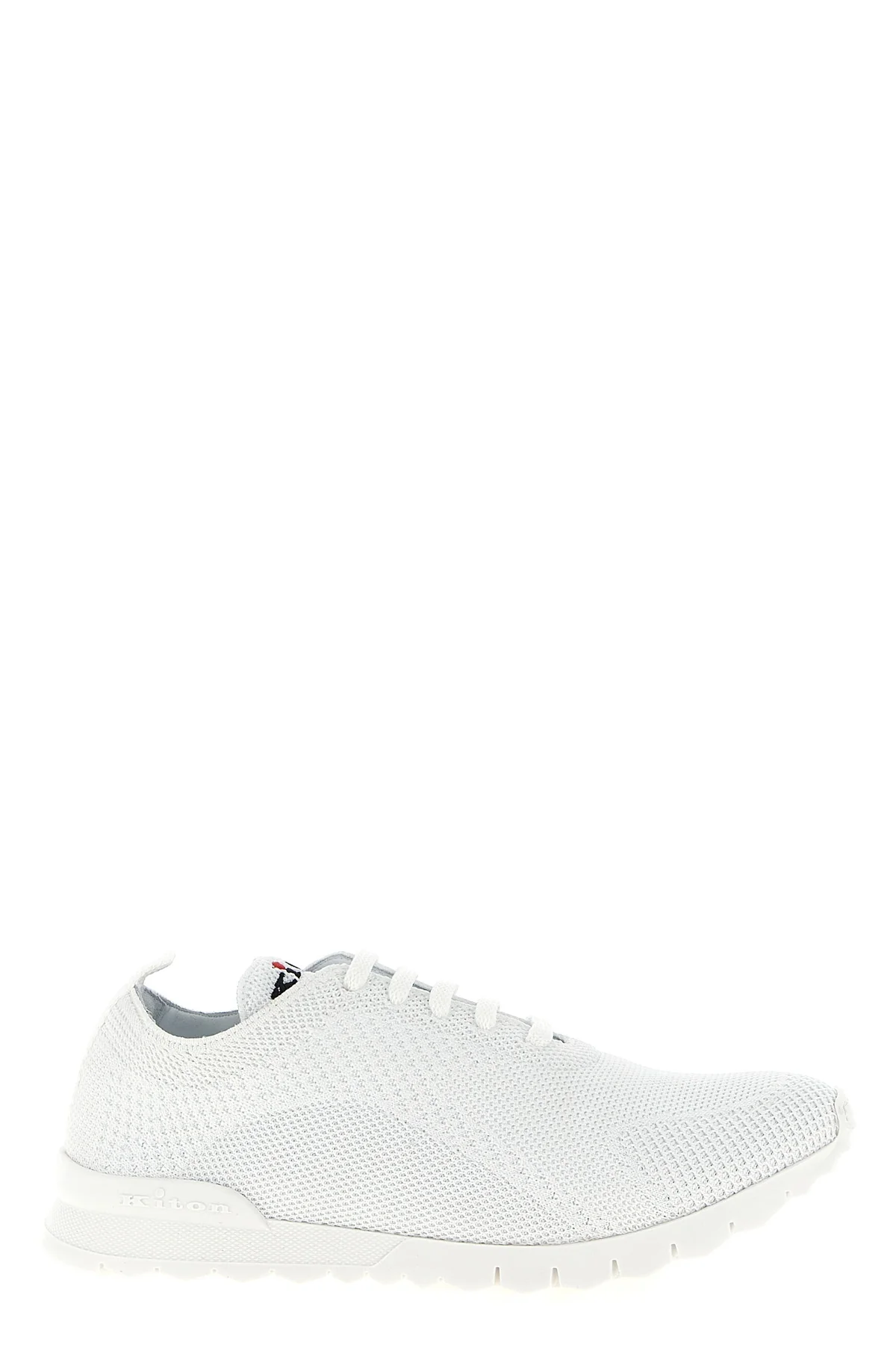 fits sneakers