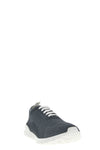 fits sneakers