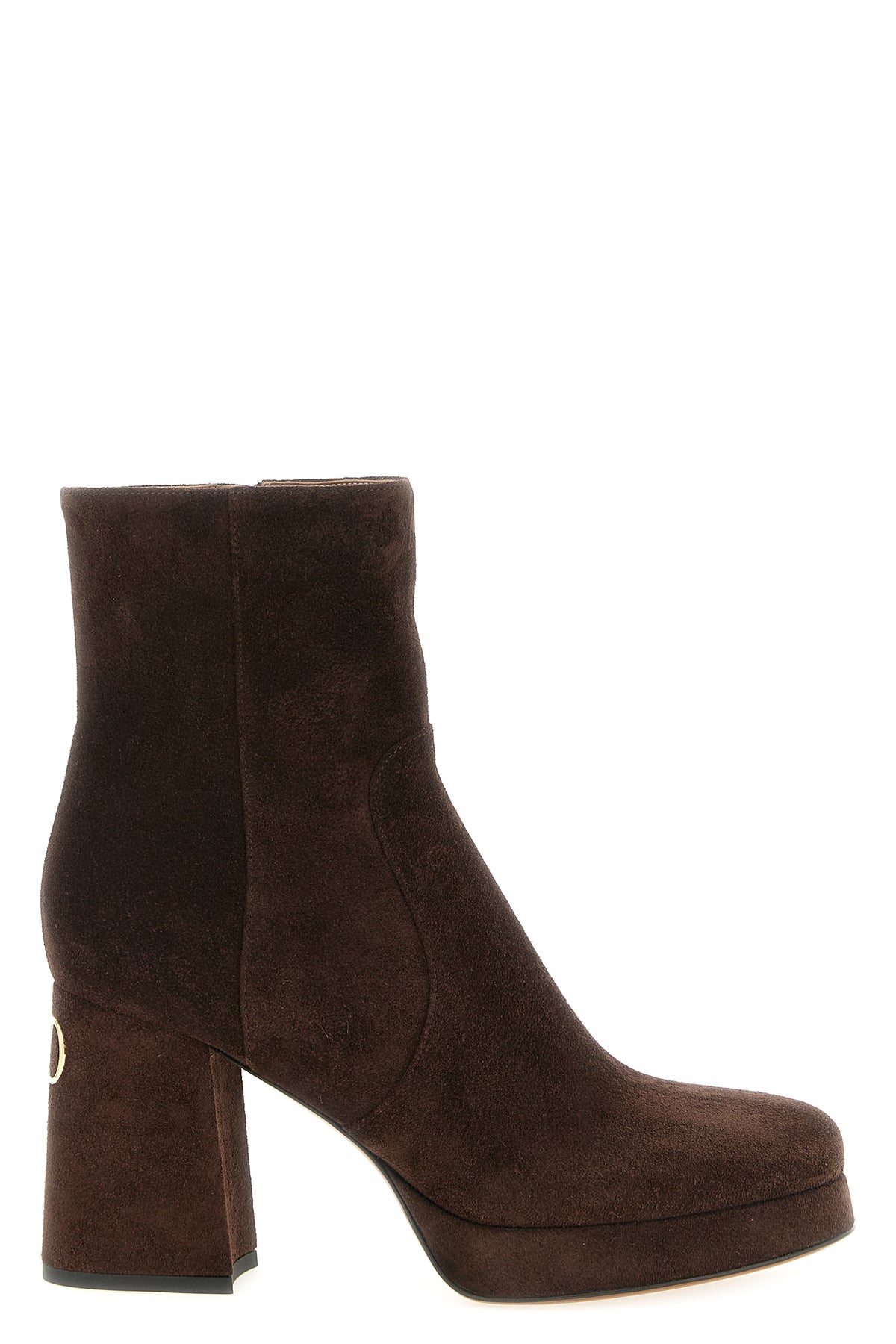 valentino garavani fawcette ankle boots embody craftsmanship excellence throug