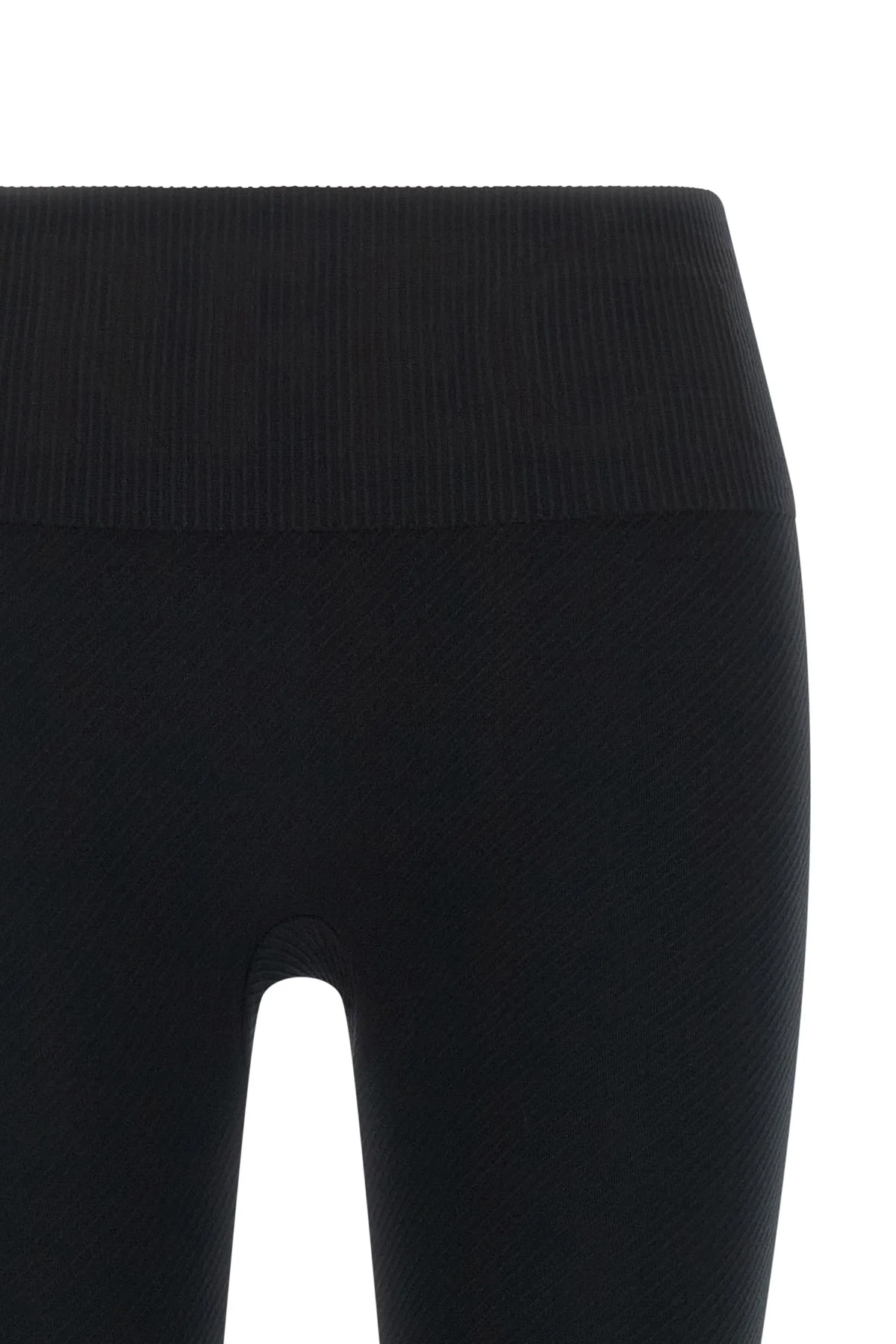 perfect moment perfect thermal leggings feature a seamless technical construct