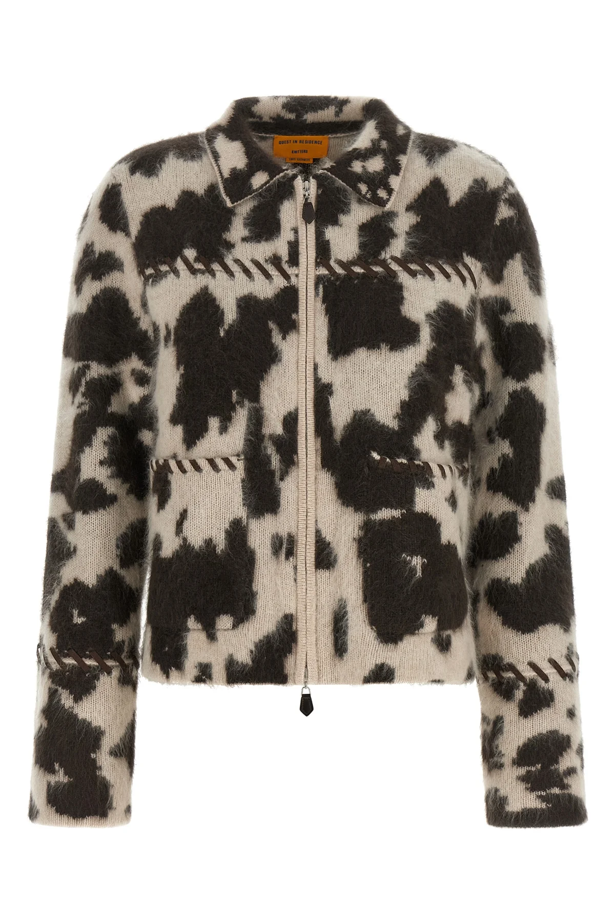 GUEST IN RESIDENCE M the guest in residence grizzly jacket features a straight and regular silhouet