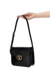9to5 shoulder bag in smooth calf leather