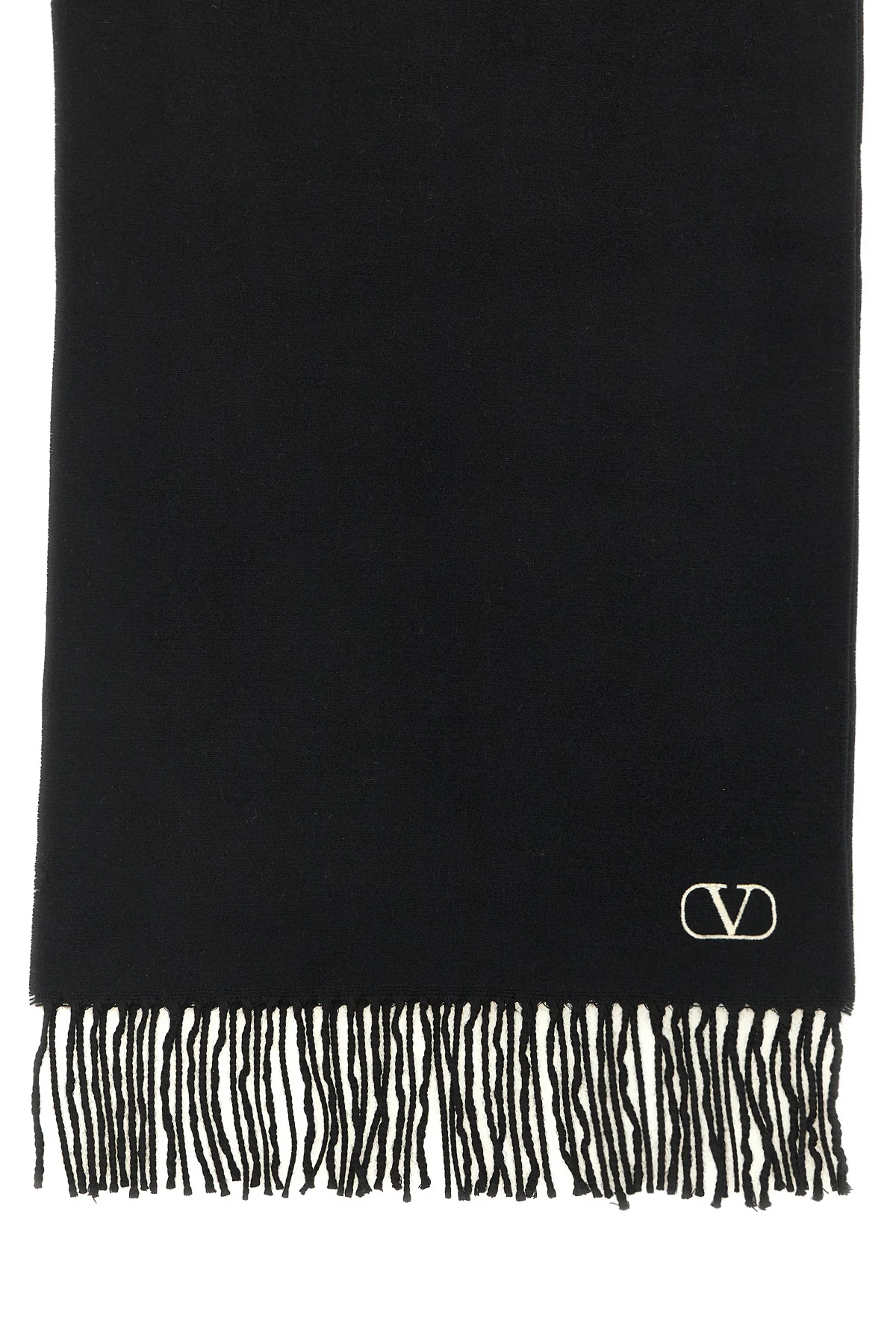 the valentino garavani scarf