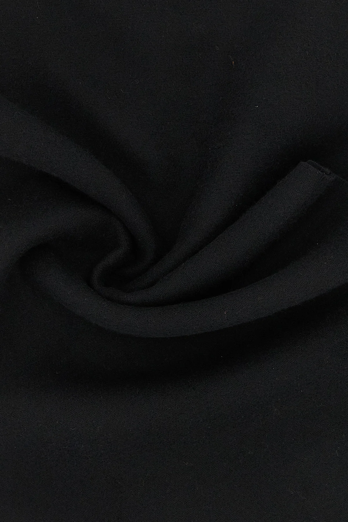 the valentino garavani scarf