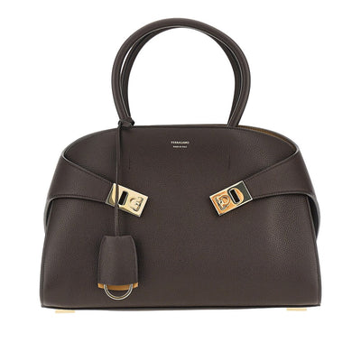 hug grained leather bag