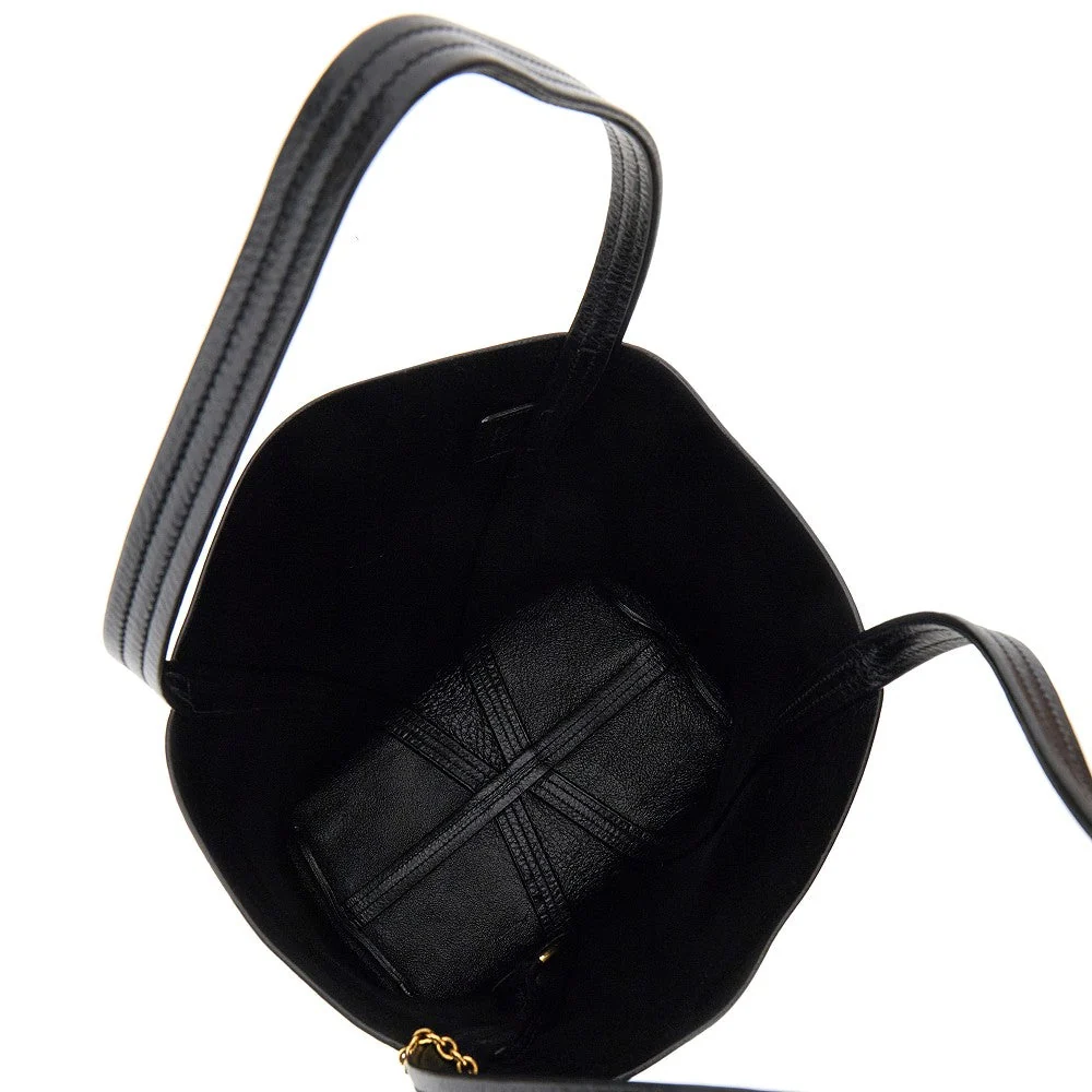 grained leather medium spin bag