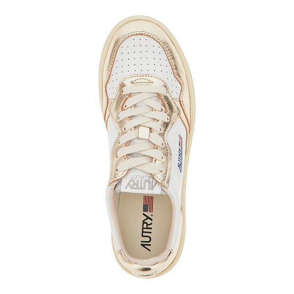 leather medalist low sneakers