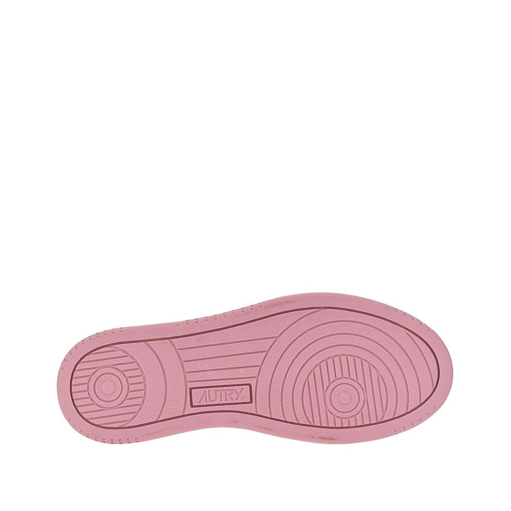 medalist low leather sneakers