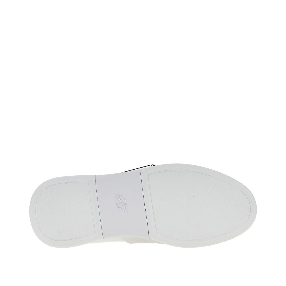 viv skate leather sneakers