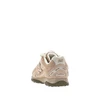 204l sneakers